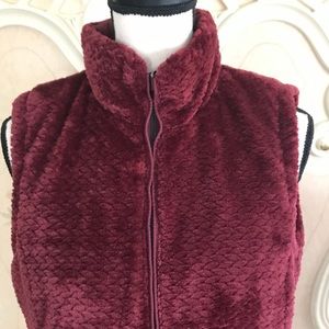 Woman Free Country Reversible Vest.